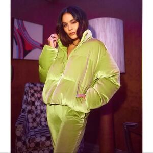 NWT Fabletics Wander Velour Cropped Puffer Jacket And Luxe Velour Jogger